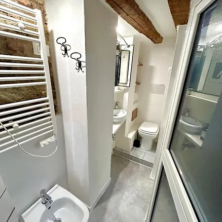 Zar - 2 * 트리에스테